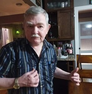 Meet your Posher, Robert